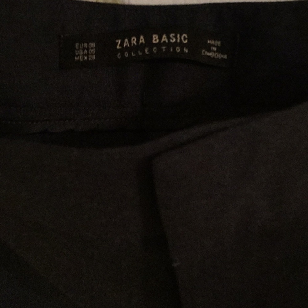 Zara Basic Collection side slit straight leg - Picture 8 of 8